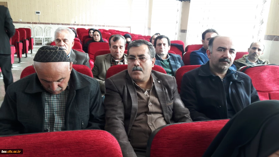 ' گردهمایی بمناسبت هفته وحدت