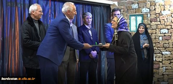 سخنرانی پرفسور گویا