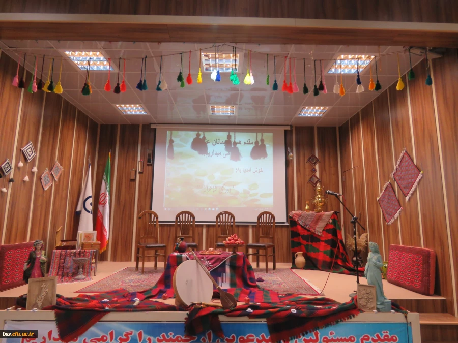 کانون ادبی به مناسبت هفته پژوهش برگزار کرد:
شب شعر (دورهمی شاعرانه) 2