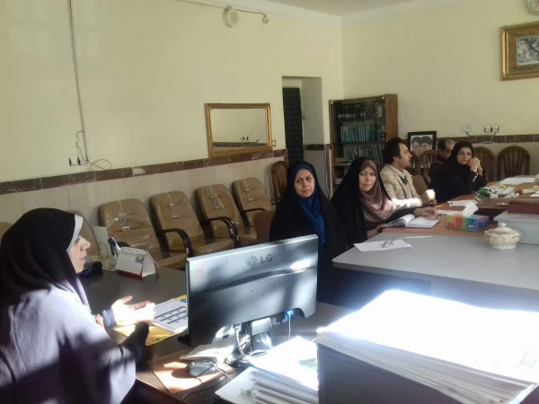 در پردیس بنت الهدی صدر برگزار شد:

دومین نشست شورای آموزشی 2