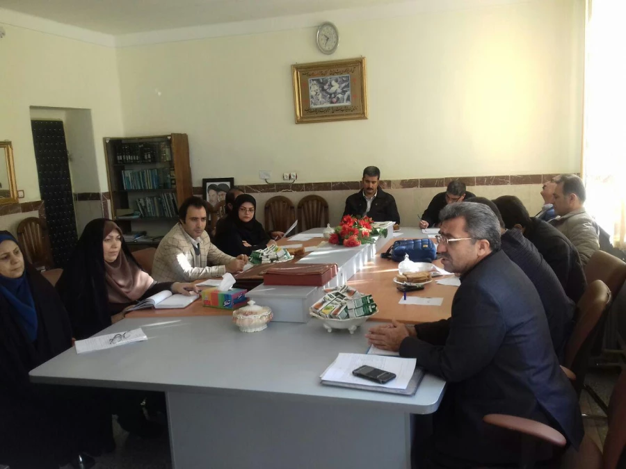 در پردیس بنت الهدی صدر برگزار شد:

دومین نشست شورای آموزشی 2