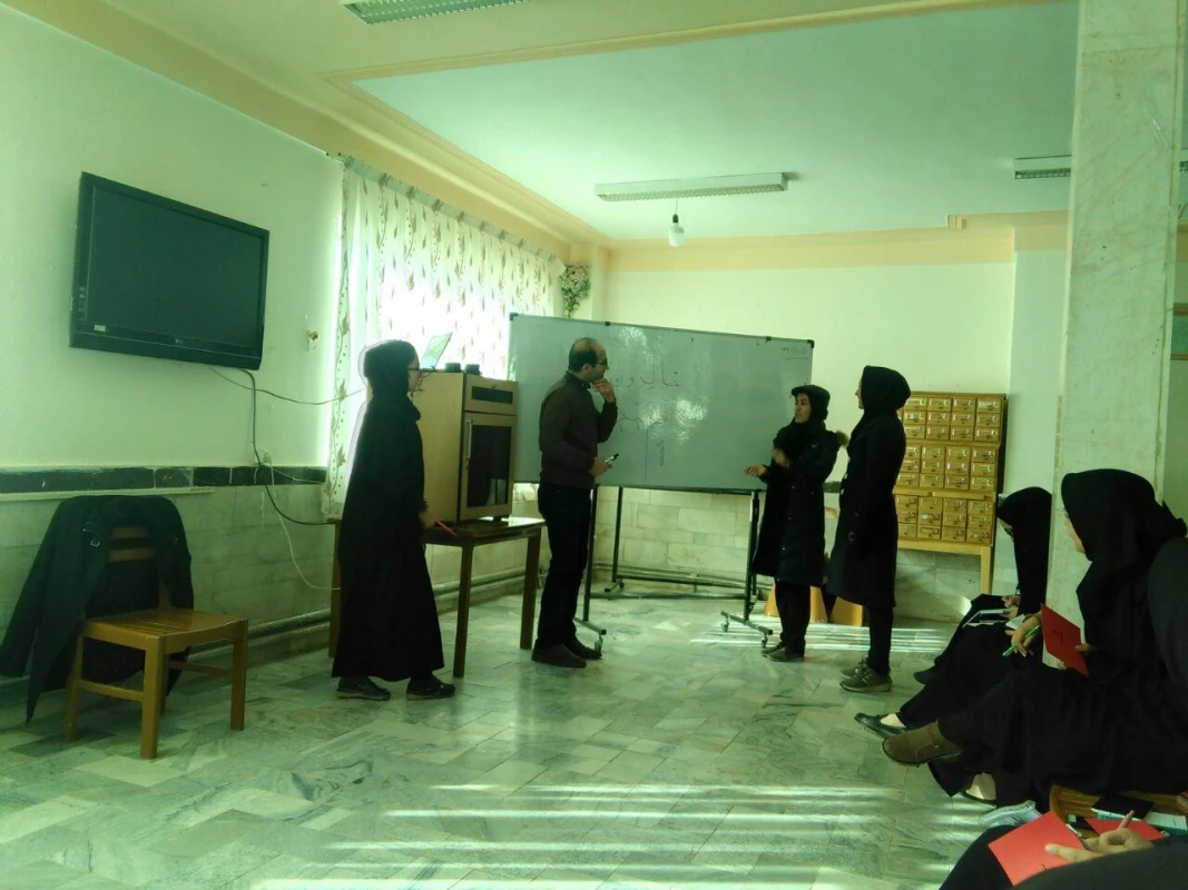 کانون همدلی برگزار نمود:
کارگاه روش تدریس قرآن به بیان هنری 2