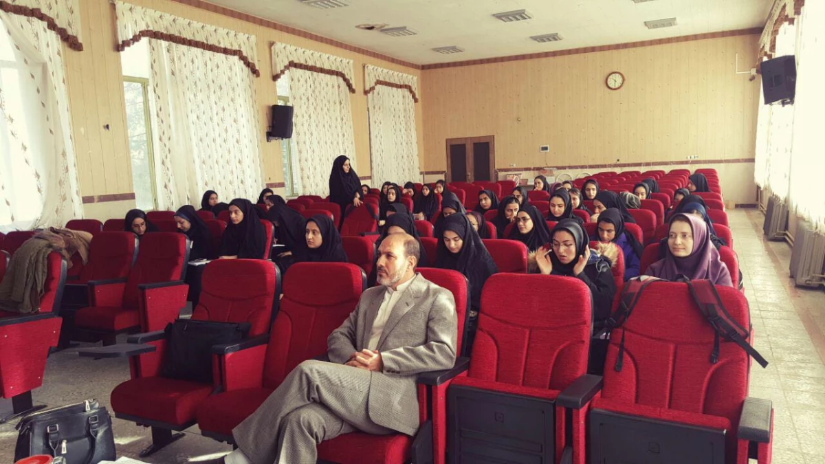 به همت کانون سلامت دومین کارگاه خودمراقبتی   با همکاری دانشگاه علوم پزشکی برگزار شد 2