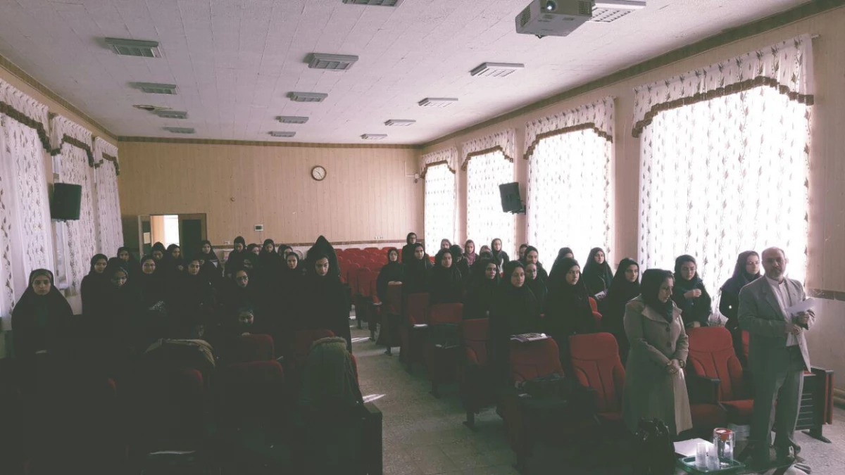 به همت کانون سلامت دومین کارگاه خودمراقبتی   با همکاری دانشگاه علوم پزشکی برگزار شد 2