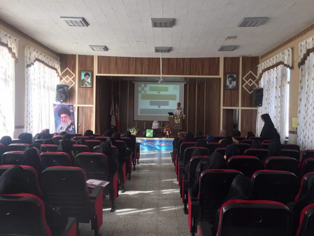 به همت کانون سلامت دومین کارگاه خودمراقبتی   با همکاری دانشگاه علوم پزشکی برگزار شد 2