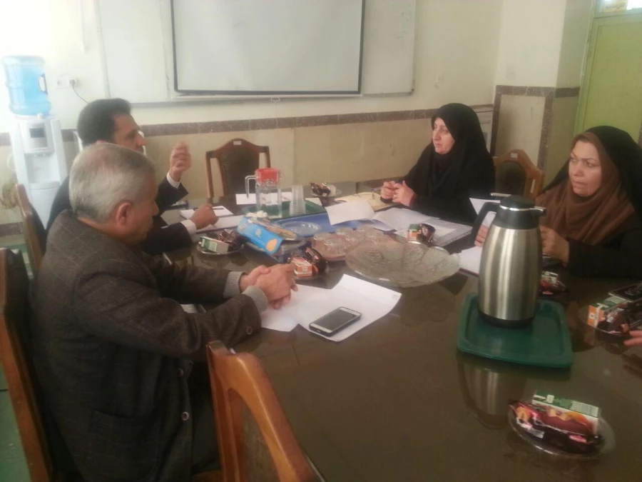 جلسه کمیته امتحانات پردیس  بنت الهدی صدر 3