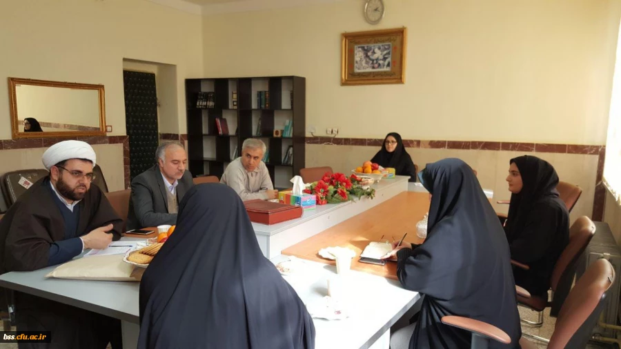 در پردیس بنت الهدی صدر برگزار شد:

جلسه برنامه ریزی بیست و هشتمین جشنواره فرهنگی 2