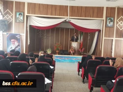 در پردیس بنت الهدی صدر سنندج برگزار شد:
برگزاری دوره آموزشی نماز