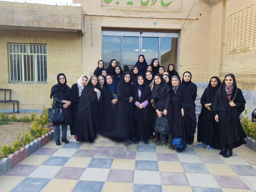 دیدار دانشجو معلمان پردیس بنت الهدی صدر سنندج  با مادران سرای سالمندان 2