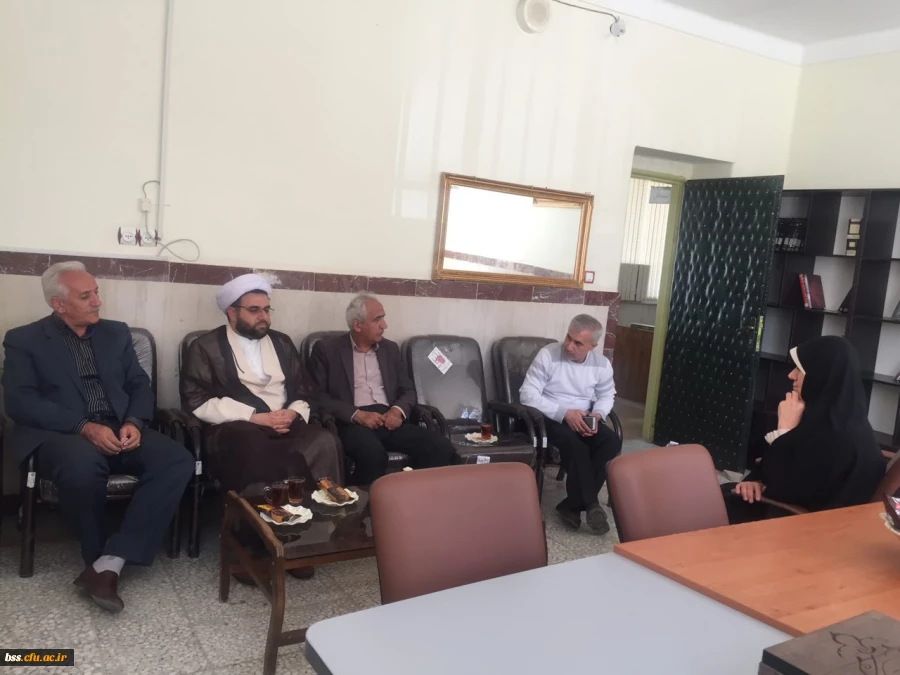 مراسم قدردانی از زحمات معاونت محترم دانشجویی سابق پردیس بنت الهدی صدر سنندج