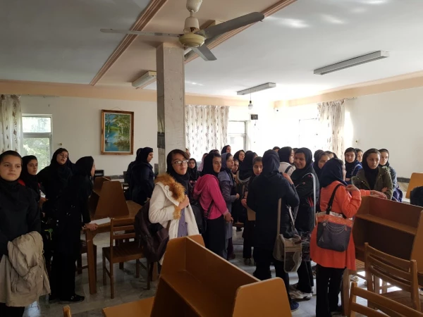 بازدید مدارس از پردیس بنت الهدی صدر سنندج به مناسبت هفته مشاغل 3