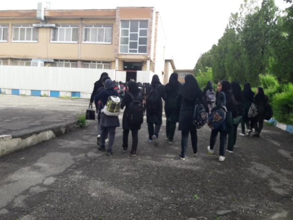 بازدید مدارس از پردیس بنت الهدی صدر سنندج به مناسبت هفته مشاغل 6