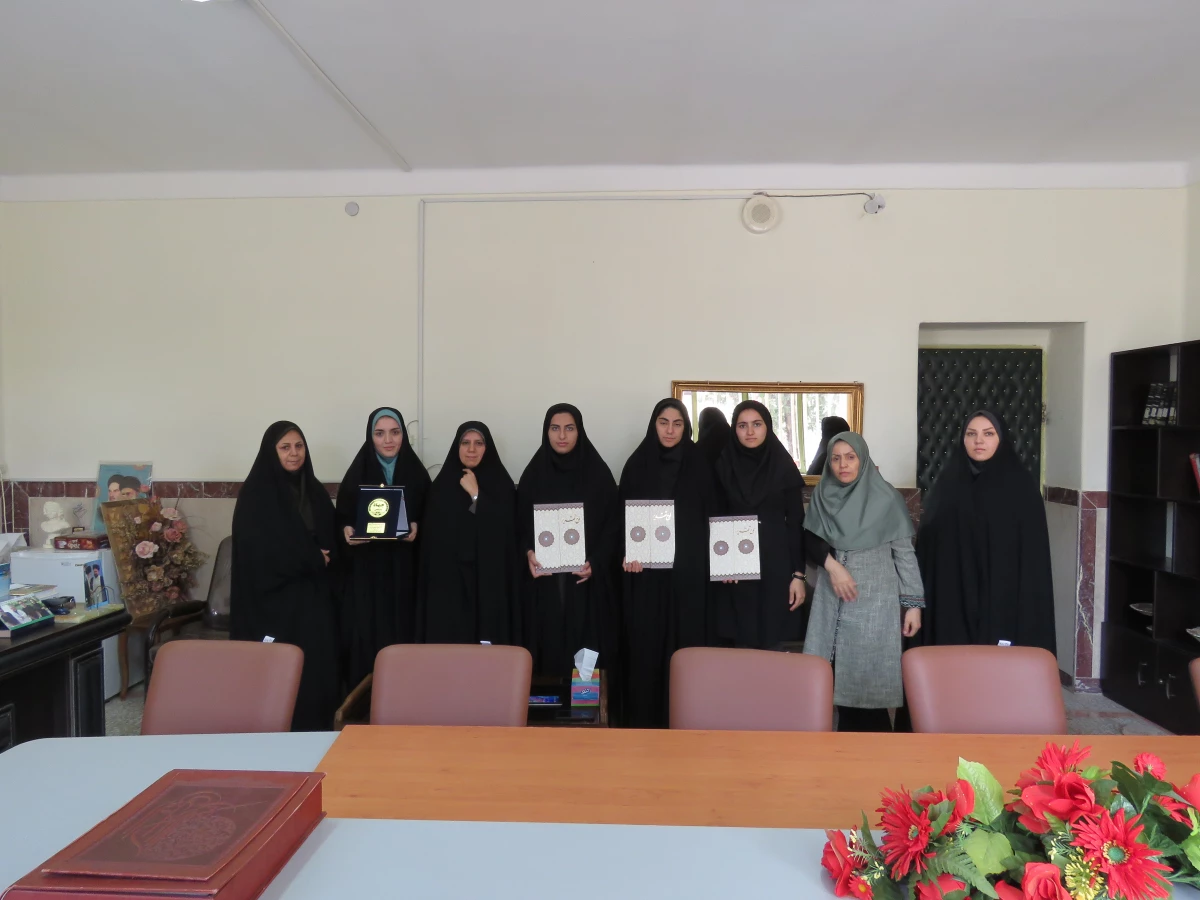 کسب عنوان تیم اخلاق و مقام سوم در هفتمین دوره مناظرات داتشجویی 2