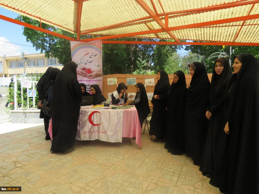 به مناسبت گرامی داشت هفته خوابگاهها :
نمایشگاه و بازارچه دانشجویی 3