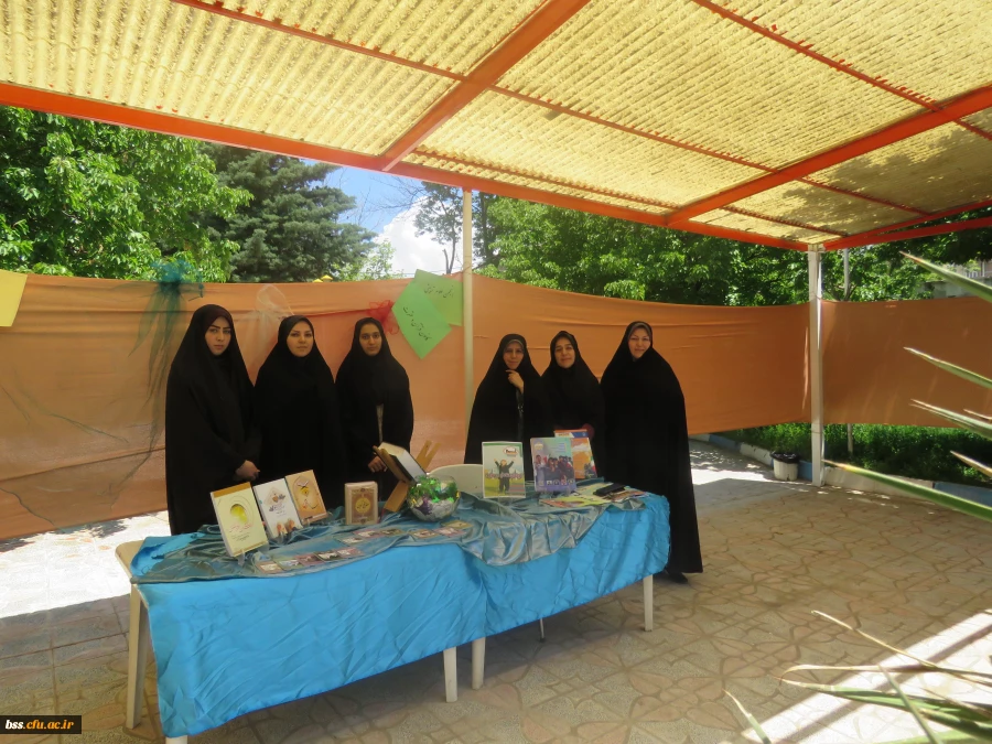 به مناسبت گرامی داشت هفته خوابگاهها :
نمایشگاه و بازارچه دانشجویی 4