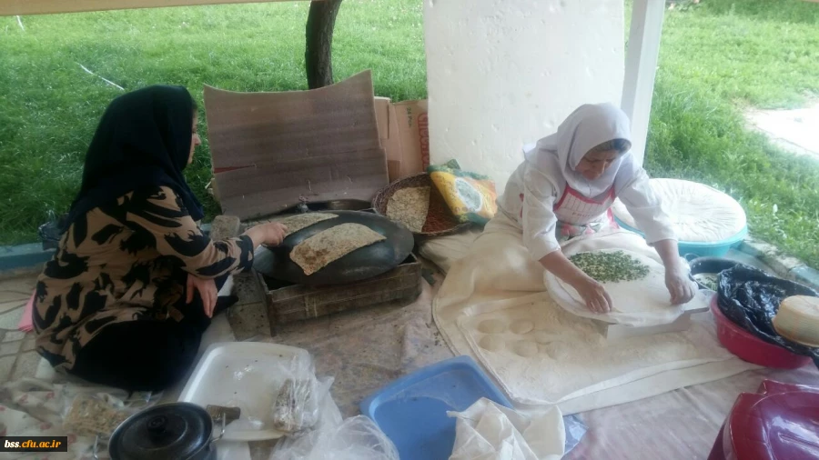 به مناسبت گرامی داشت هفته خوابگاهها برگزار شد
نمایشگاه و بازارچه دانشجویی 2