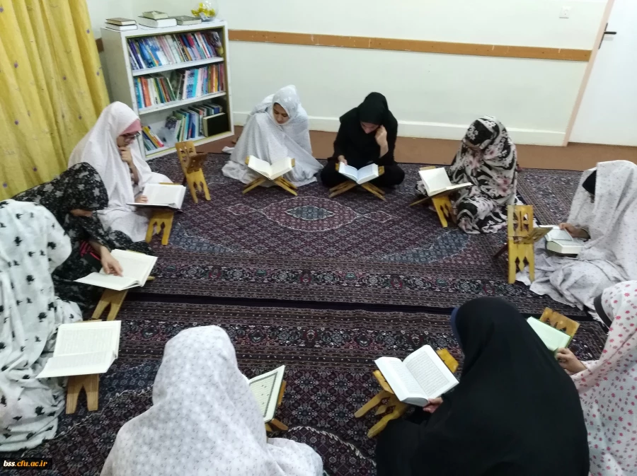 در ماه مبارک رمضان برگزار شد:

برگزاری محفل انس با قرآن کریم در سرای دانشجویی 3