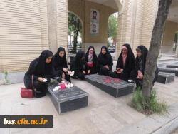 به مناسبت برگداشت سوم خرداد برگزار شد:
غبارروبی مزار شهدا 2