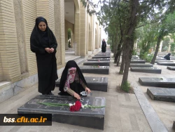 به مناسبت برگداشت سوم خرداد برگزار شد:
غبارروبی مزار شهدا 7