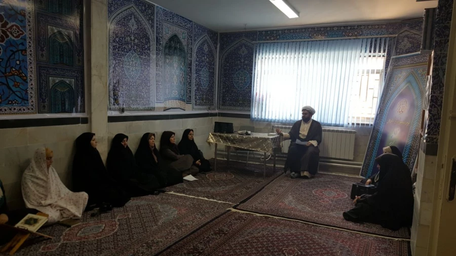 برگزاری جلسه سخنرانی به مناسبت فرا رسیدن سالروز ارتحال امام (ره)  3