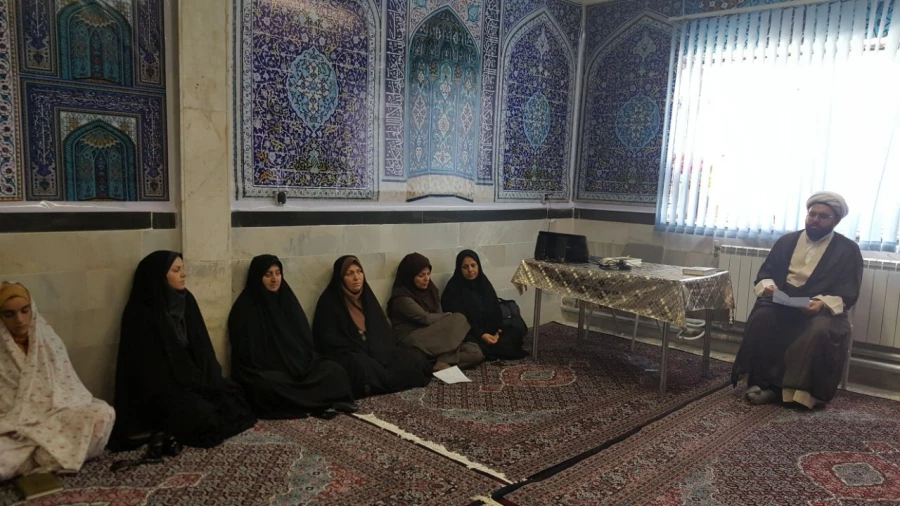 برگزاری جلسه سخنرانی به مناسبت فرا رسیدن سالروز ارتحال امام (ره)  4