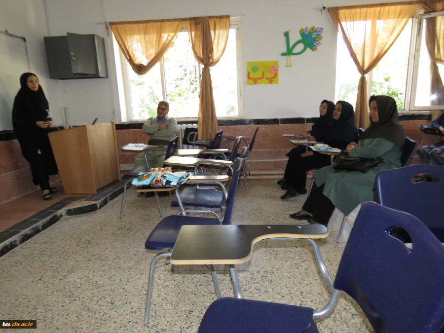 جلسه دفاع کارورزی دانشجو معلمان برگزار شد 8