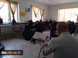 در پردیس بنت الهدی صدر سنندج برگزارشد.

جلسه دفاعیه پروژه دانشجویی 11