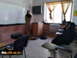 در پردیس بنت الهدی صدر سنندج برگزارشد.

جلسه دفاعیه پروژه دانشجویی 14