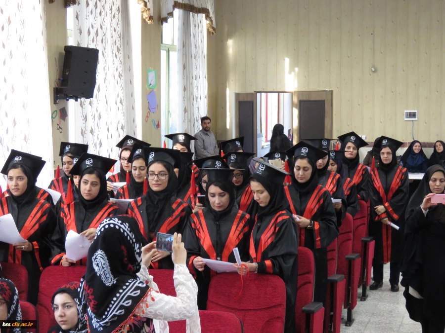 در پردیس بنت الهدی صدر برگزار شد:
سومین جشن دانش آموختگی  برای وردی های 93 11