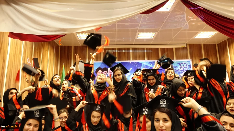 در پردیس بنت الهدی صدر برگزار شد:
سومین جشن دانش آموختگی  برای وردی های 93 19