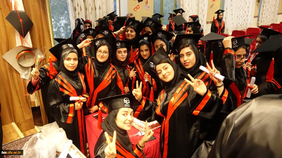 در پردیس بنت الهدی صدر برگزار شد:
سومین جشن دانش آموختگی  برای وردی های 93 25