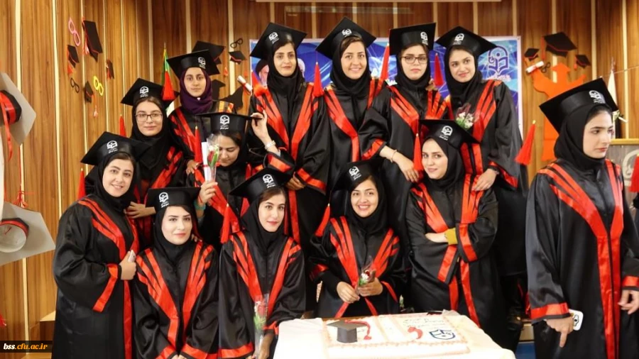 در پردیس بنت الهدی صدر برگزار شد:
سومین جشن دانش آموختگی  برای ورودی های 93 6