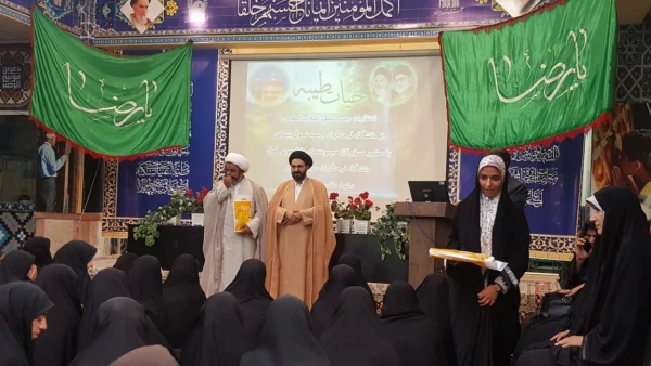 حضور دانشجویان پردیس در پنجمین  دوره ی حیات طیبه 4