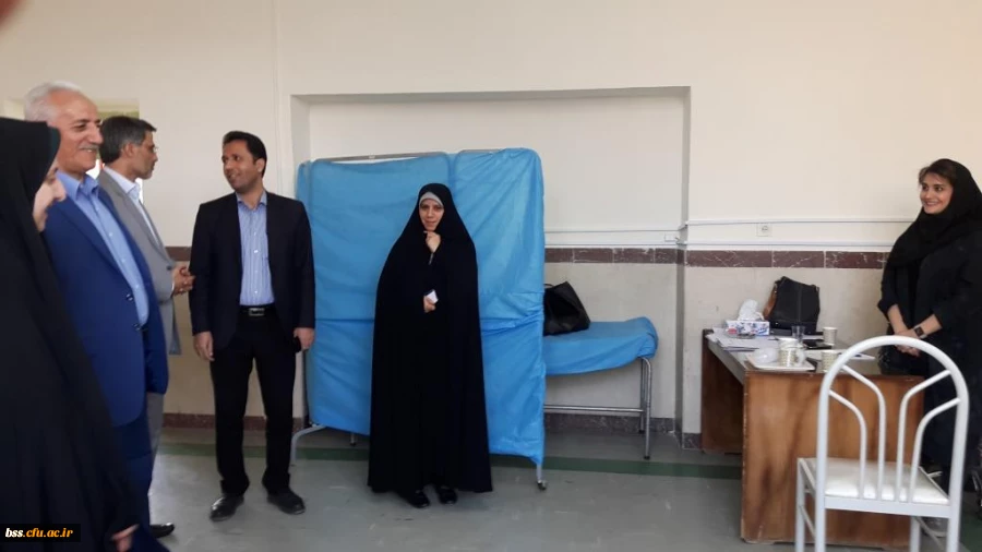 بازدید دکتر معروفی از روند مصاحبه داوطلبان پذیرفته شده چند برابر ظرفیت دانشگاه فرهنگیان  در پردیس بنت الهدی صدر 13