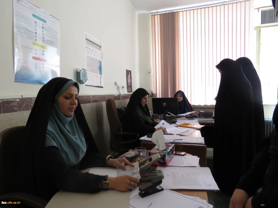 بازدید دکتر معروفی از روند مصاحبه داوطلبان پذیرفته شده چند برابر ظرفیت دانشگاه فرهنگیان  در پردیس بنت الهدی صدر 18