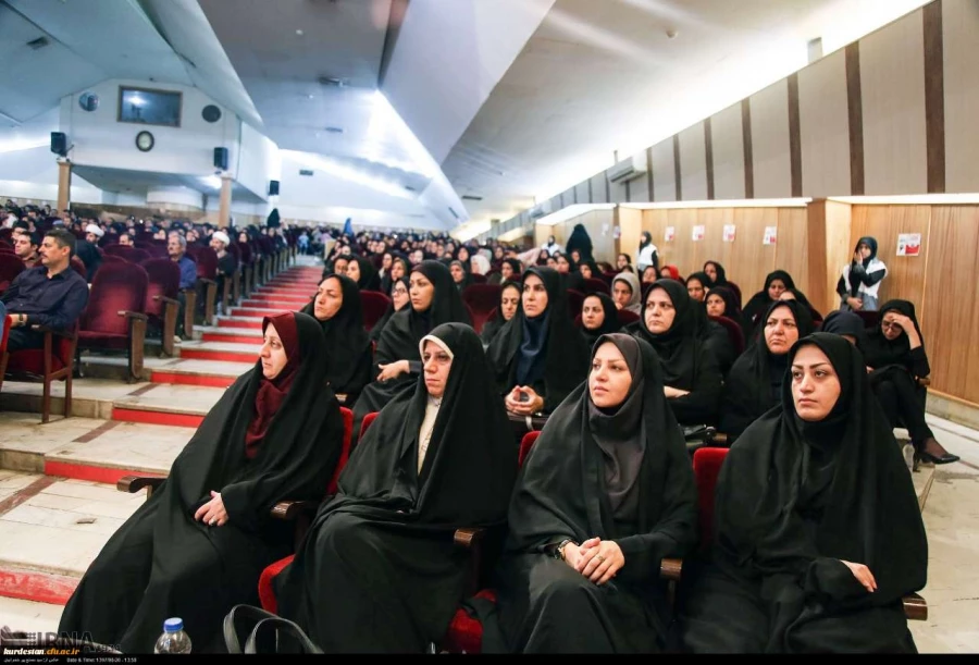 دانشگاه فرهنگیان کردستان؛
به رده برترین آمران به معروف استان کردستان پیوست 2