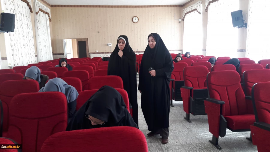 به مناسبت هفته پدافند غیرعامل برگزار شد
مسابقه کتابخوانی 4