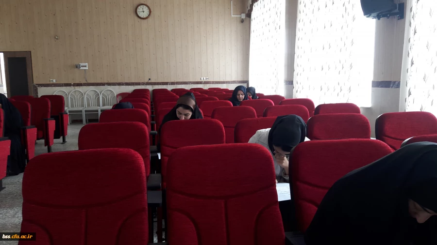 به مناسبت هفته پدافند غیرعامل برگزار شد
مسابقه کتابخوانی 5