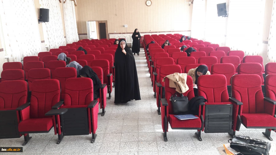 به مناسبت هفته پدافند غیرعامل برگزار شد
مسابقه کتابخوانی 7