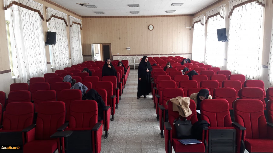 به مناسبت هفته پدافند غیرعامل برگزار شد
مسابقه کتابخوانی 8