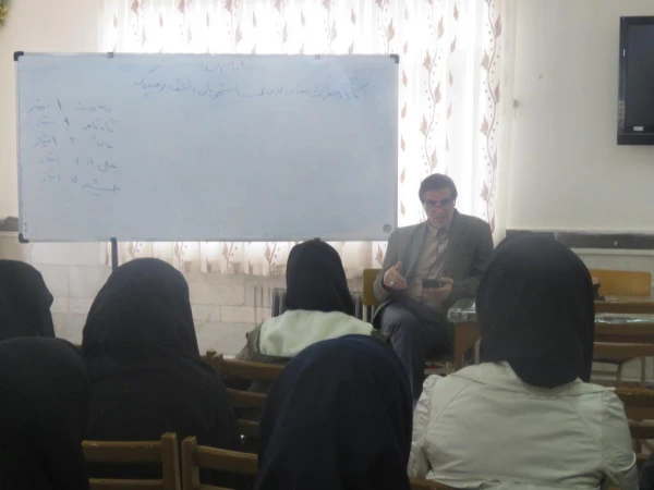 به مناسبت بزرگداشت هفته پژوهش برگزار شد
سخنرانی تهدیدات فضای مجازی در کمین دانشجویان دانشگاه فرهنگیان 2