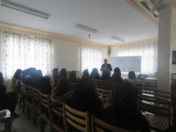 به مناسبت گرامی داشت هفته پژوهش برگزار شد
کارگاه تدوین برنامه عملیاتی سالانه 2