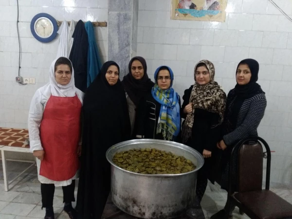 با همکاری معاونت محترم دانشجویی برگزار شد؛

تدارک شام شب چله برای دانشجو معلمان بنت الهدی صدر 8