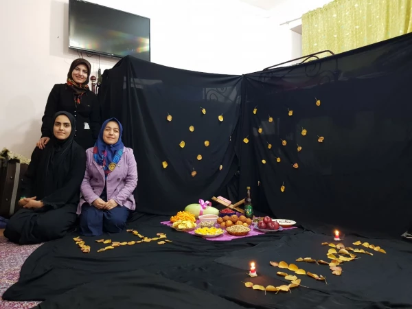 با همکاری معاونت محترم امور دانشجویی وسرپرست شبانه روزی برگزار شد؛

تدارک شام شب چله برای دانشجو معلمان بنت الهدی صدر 3