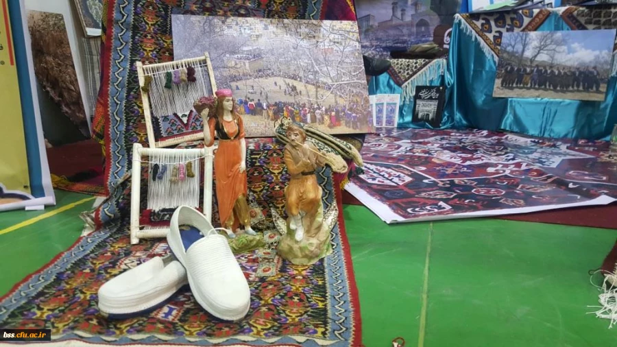 حضور دانشجویان پردیس بنت الهدی صدر در چهارمین گردهمایی رویش در مشهد مقدس و کسب مقام در بخش نشریات و غرفه آرایی به روایت تصویر 3