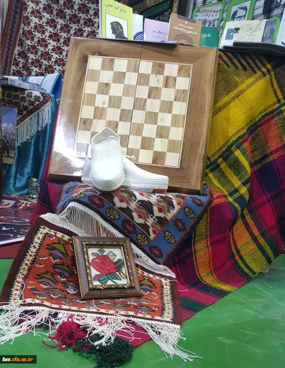 حضور دانشجویان پردیس بنت الهدی صدر در چهارمین گردهمایی رویش در مشهد مقدس و کسب مقام در بخش نشریات و غرفه آرایی به روایت تصویر 9