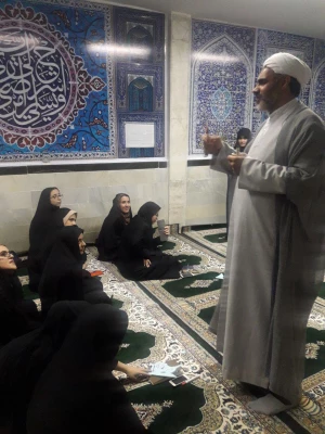 نهادنمایندگی مقام معظم رهبری برگذار کرد:
کارگاه سبک زندگی اسلامی 7