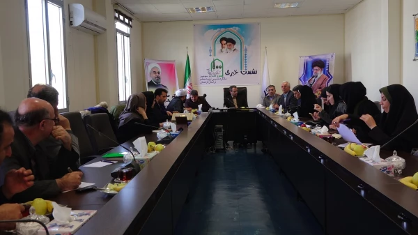 دکتر طاهری نیا در نشست خبری عنوان کرد؛
حسن ختام برنامه های استانی نکوداشت یکصدمین سالگرد تربیت معلم در استان کردستان 2