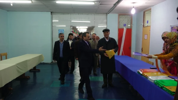 دکتر طاهری نیا در مراسم نکوداشت تربیت معلم در استان کردستان عنوان کرد؛
موزه اسناد و مفاخر تربیت معلم کشور افتتاح می شود 2