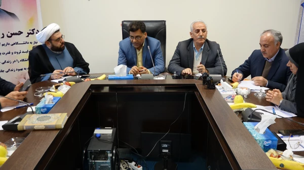 در سالن جلسات مدیریت استانی ؛
با حضور دکتر محمدی جلسه شورای فرهنگی دانشگاه فرهنگیان کردستان برگزار شد 8